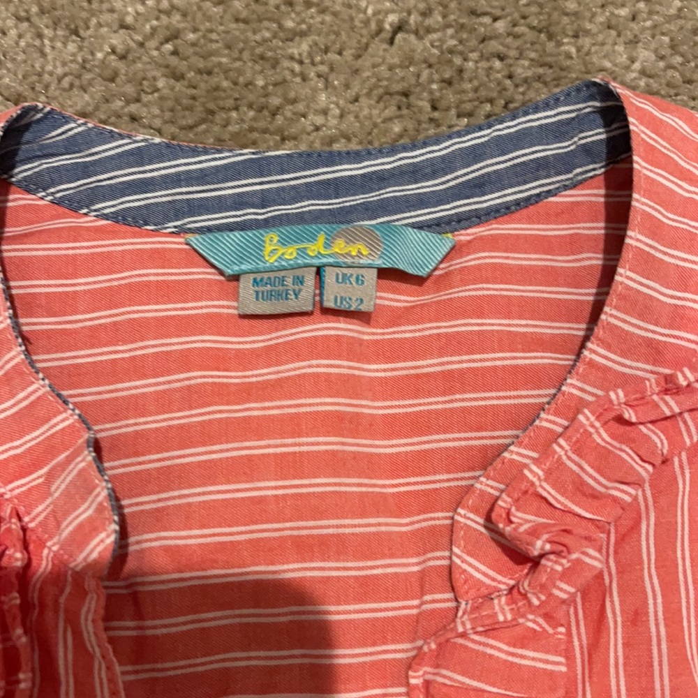 Boden Sleeveless Ruffle Button Down - Picture 2 of 4